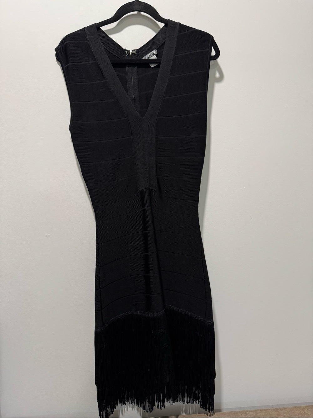 Venus Dress | Size 6 | Very Good Condition
